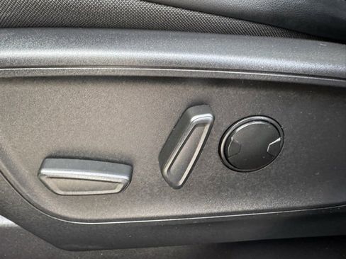 Used 2024 Ford Escape ST-Line w/ Tech Pack #1 image 28