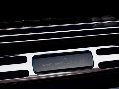 Used 2021 Rolls-Royce Wraith image 9