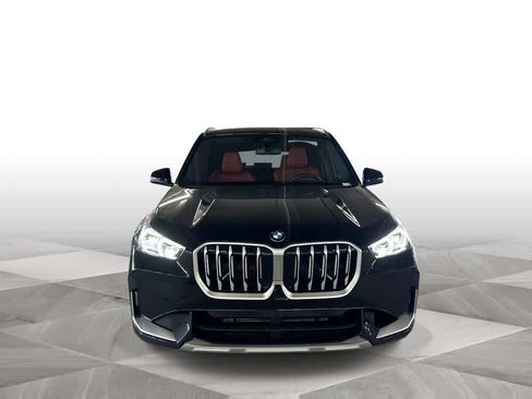 Used 2025 BMW X1 xDrive28i AWD/4WD image 3