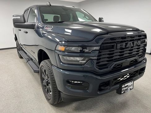 Used 2025 RAM 2500 Big Horn AWD/4WD image 2