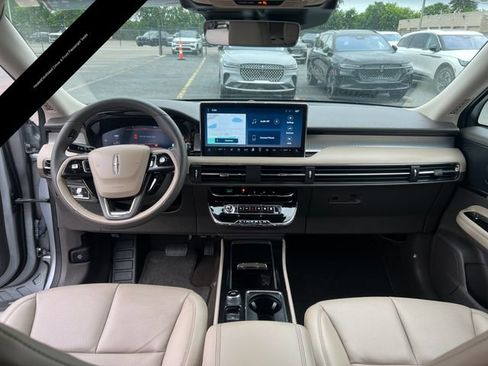 Certified 2023 Lincoln Corsair AWD w/ Equipment Group 101A image 17