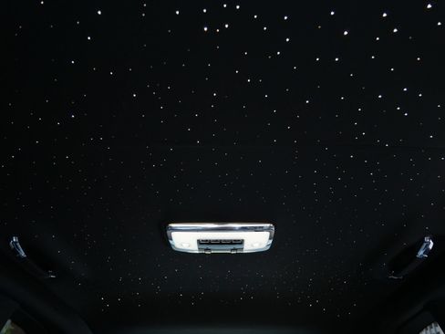 Certified 2024 Rolls-Royce Cullinan AWD/4WD image 19