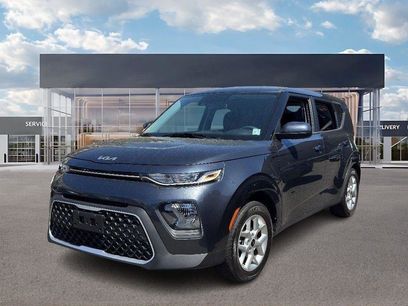 Certified 2022 Kia Soul LX w/ Technology Package