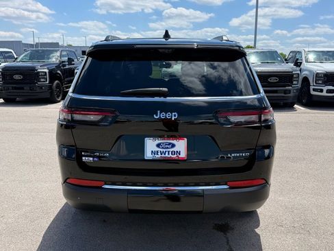 Used 2023 Jeep Grand Cherokee L Limited w/ Luxury Tech Group II AWD/4WD image 38