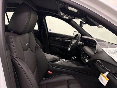 New 2026 Cadillac CT5 V w/ Technology Package image 24