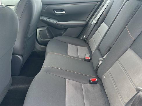 New 2025 Nissan Sentra SR image 15