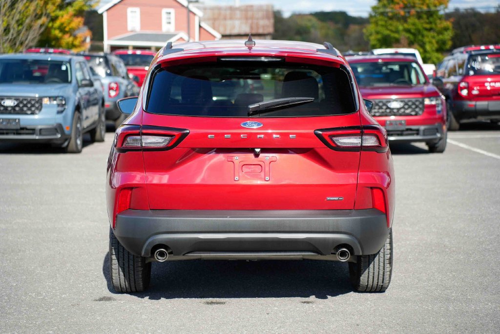 Used 2025 Ford Escape ST-Line Select AWD/4WD image 6