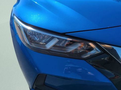 Certified 2021 Nissan Sentra SV FWD image 44