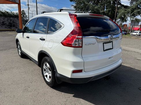 Used 2015 Honda CR-V LX image 3