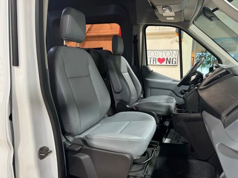 Used 2015 Ford Transit 150 148 Medium Roof image 37
