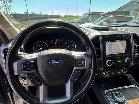Used 2019 Ford Expedition Platinum AWD/4WD image 22