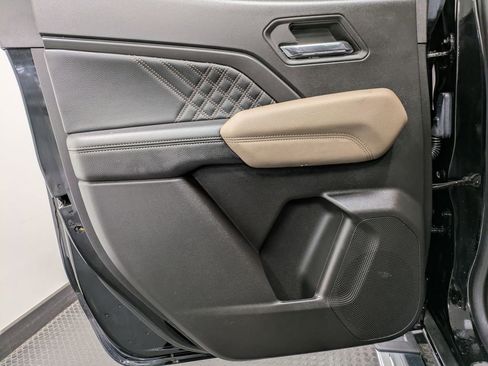 Used 2023 GMC Canyon Denali image 23