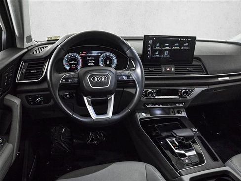 Certified 2024 Audi Q5 Premium AWD/4WD image 19