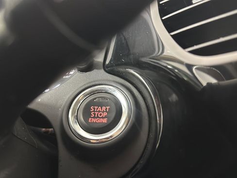 Used 2020 Mitsubishi Outlander SEL AWD/4WD image 15