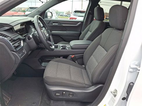 Certified 2025 GMC Acadia Elevation image 15