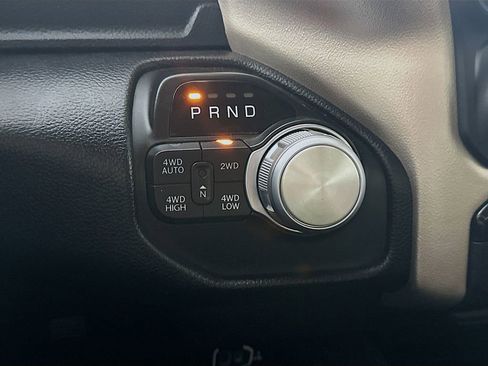 Used 2020 RAM 1500 Laramie image 16