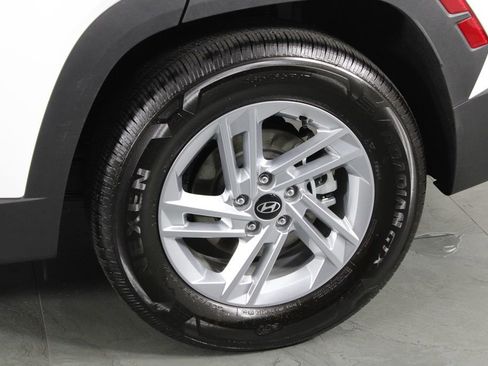 Certified 2026 Hyundai Tucson SE image 12