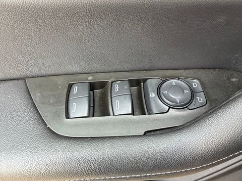 Used 2024 Chevrolet Blazer LT w/ LPO, Floor Liner Package FWD image 7