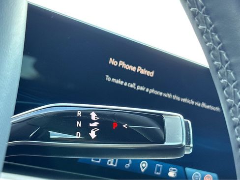 Used 2024 Cadillac Lyriq Sport image 16