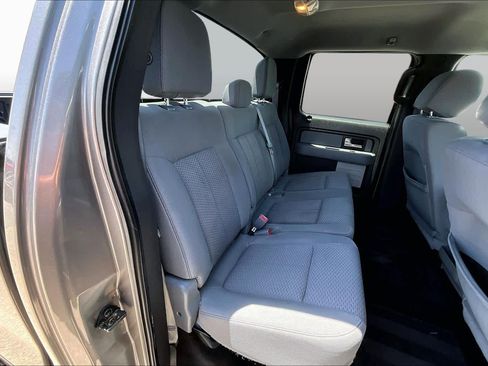 Used 2014 Ford F150 XLT w/ XLT Chrome Package AWD/4WD image 18