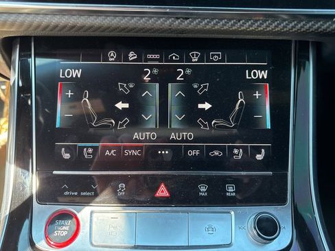 Used 2022 Audi RS Q8 w/ Carbon Optic Package image 19