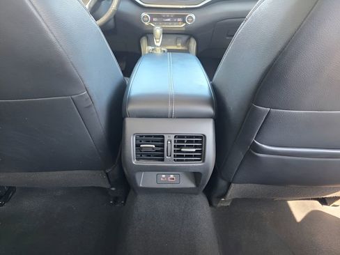 Used 2024 Nissan Altima 2.5 SL image 8