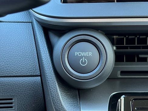 New 2026 Toyota Prius LE image 18