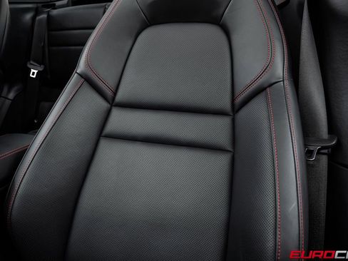 Used 2022 Porsche 911 Targa 4 GTS image 42