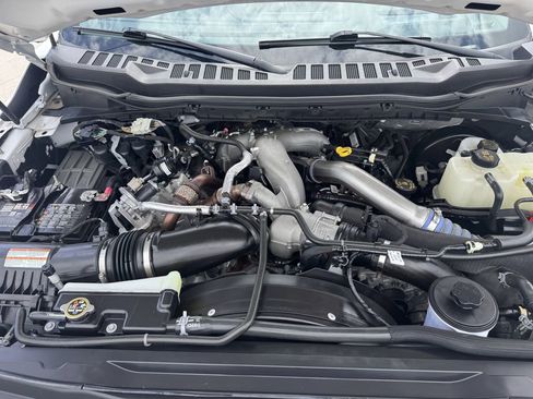 Used 2024 Ford F250 Lariat w/ Lariat Ultimate Package AWD/4WD image 32