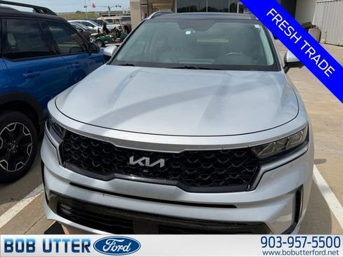 Used 2023 Kia Sorento SX Prestige w/ Panoramic Sunroof Package AWD/4WD image 1