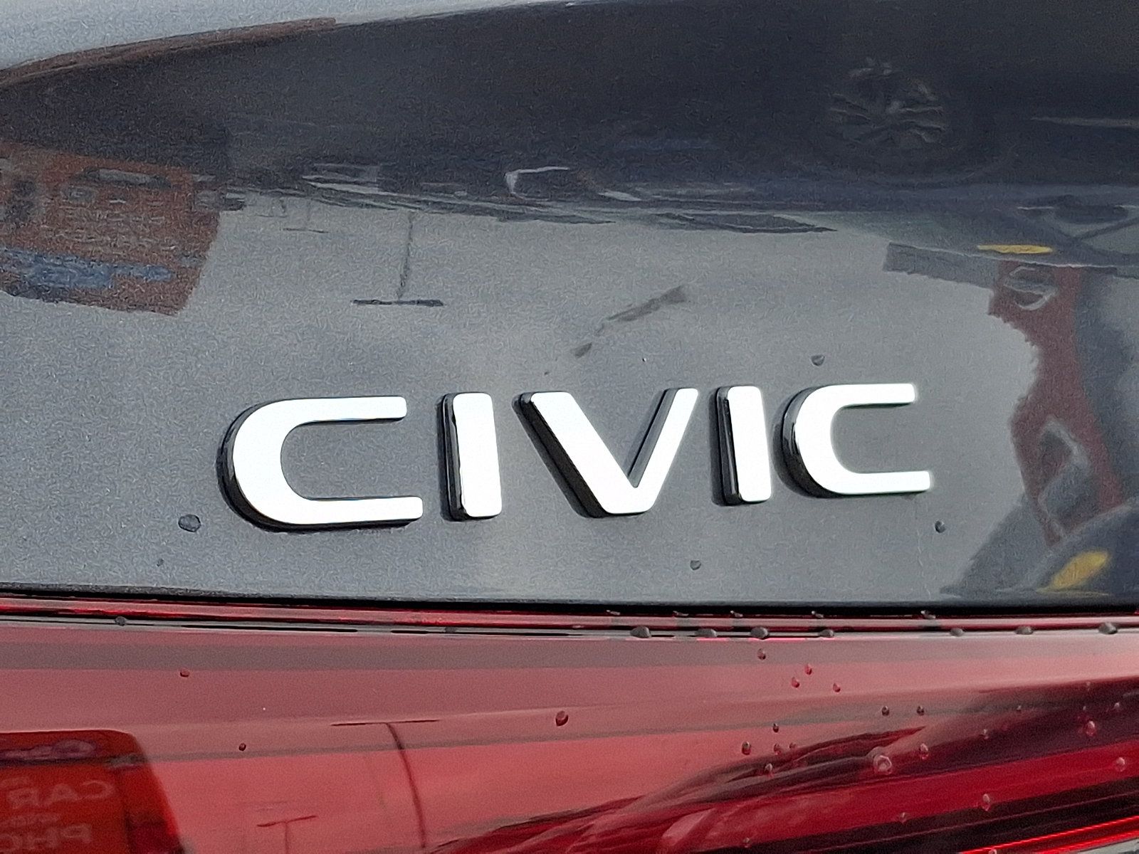 Used 2025 Honda Civic Sport image 31