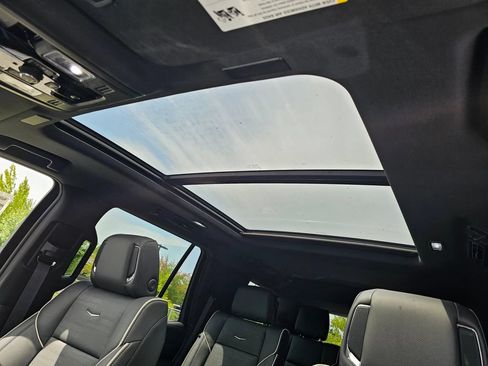 New 2026 Cadillac Escalade Sport AWD/4WD image 24