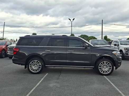 Certified 2022 Ford Expedition Max Limited AWD/4WD image 7