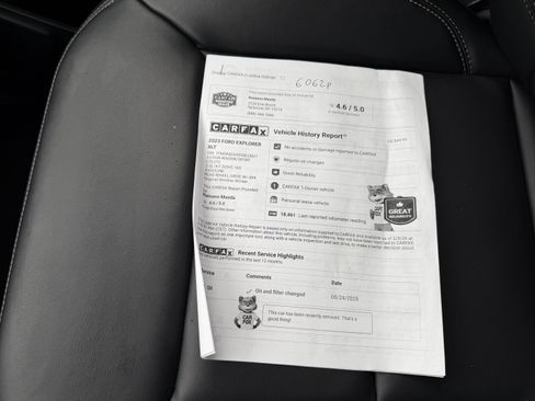 Used 2023 Ford Explorer XLT w/ Equipment Group 202A image 27