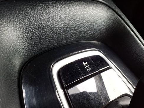 Used 2021 Toyota Corolla LE FWD image 27