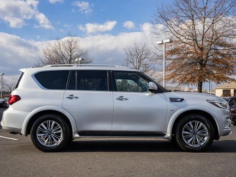 Used 2019 INFINITI QX80 Luxe w/ Proassist Package image 3