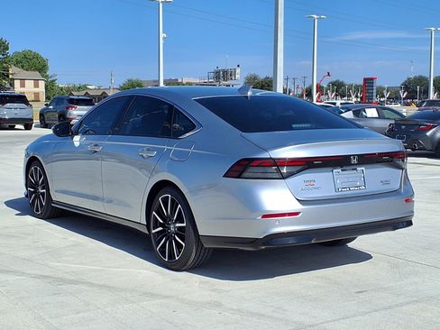 Used 2026 Honda Accord Touring image 7