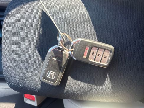 Used 2015 Honda CR-V EX image 35