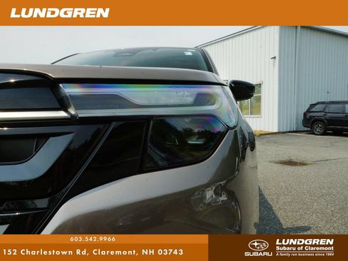 Used 2025 Subaru Forester Touring AWD/4WD image 45