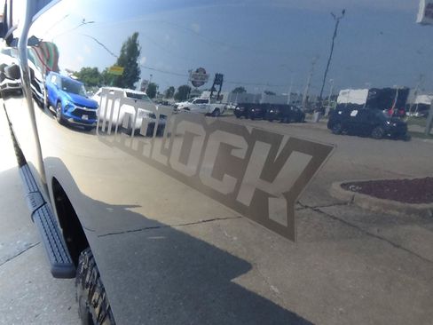 Used 2025 RAM 1500 Warlock AWD/4WD image 9