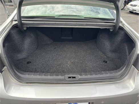 Used 2006 Buick Lucerne CXL w/ Luxury Package image 14