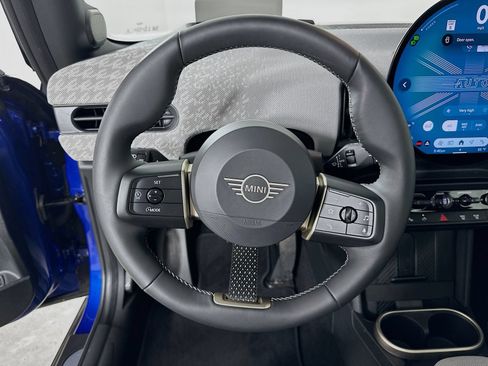 Certified 2026 MINI Cooper S FWD image 15