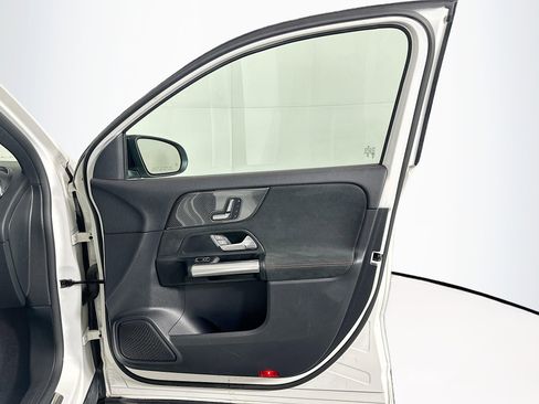 Used 2023 Mercedes-Benz GLA 250 image 33