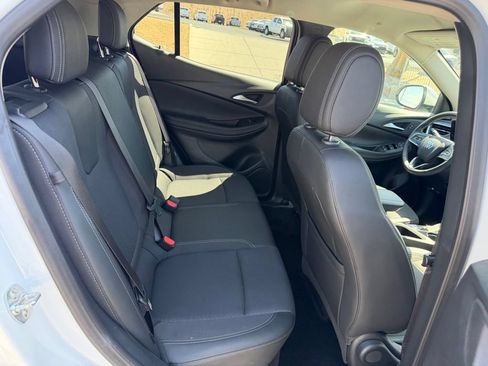 Used 2025 Buick Encore GX Preferred FWD image 15