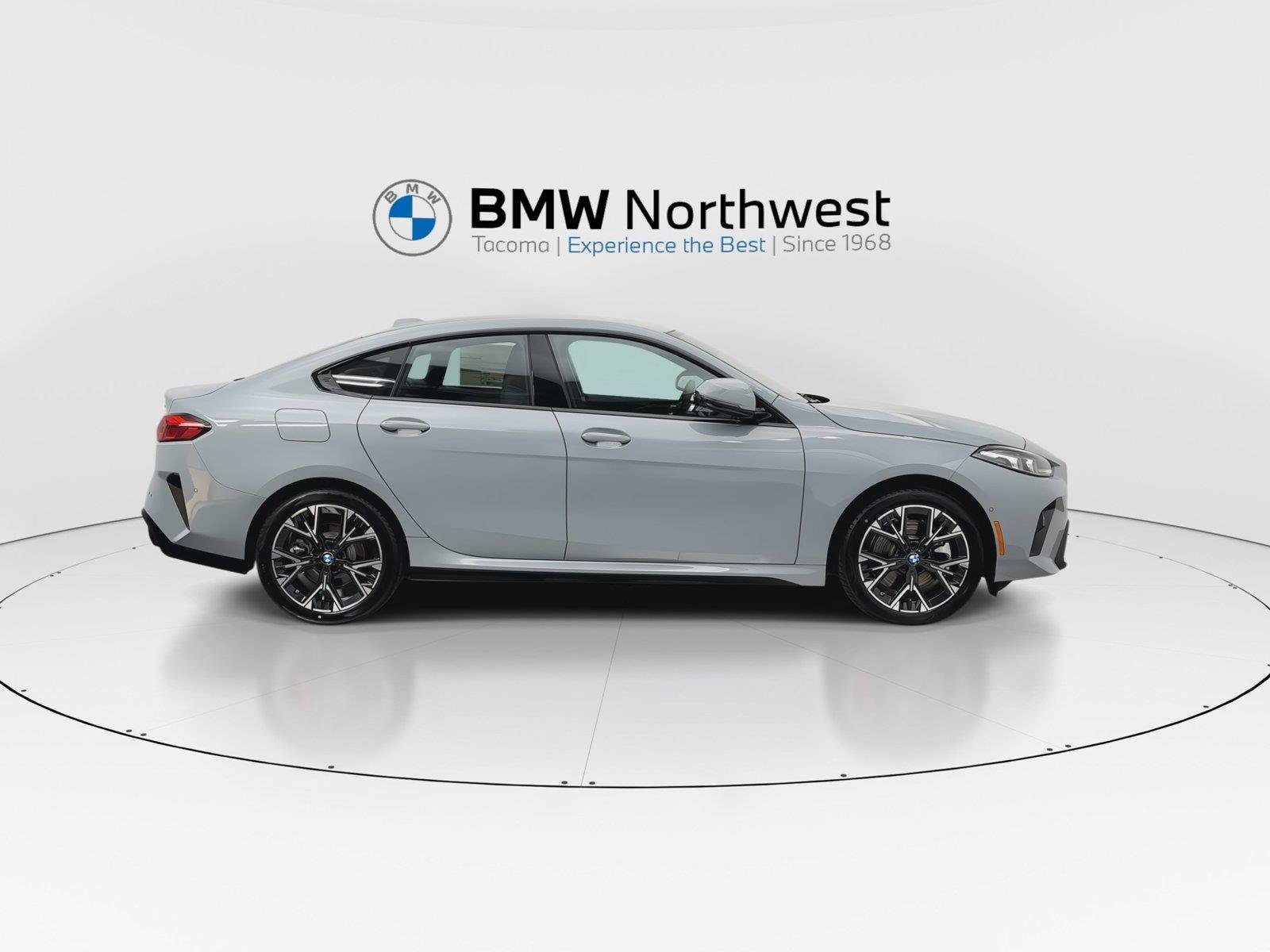 Used 2026 BMW 228i xDrive w/ Technology Package AWD/4WD image 5