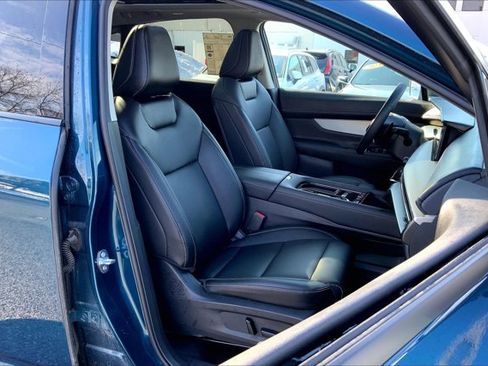 Used 2025 Nissan Murano SL image 6