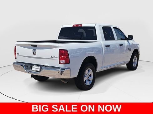Used 2022 RAM 1500 Classic SLT w/ Electronics Group AWD/4WD image 3