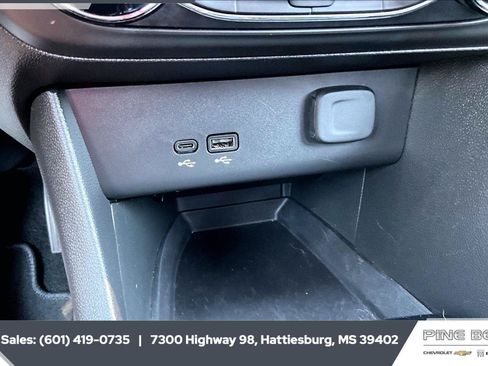 Used 2024 Buick Encore GX Preferred FWD image 24