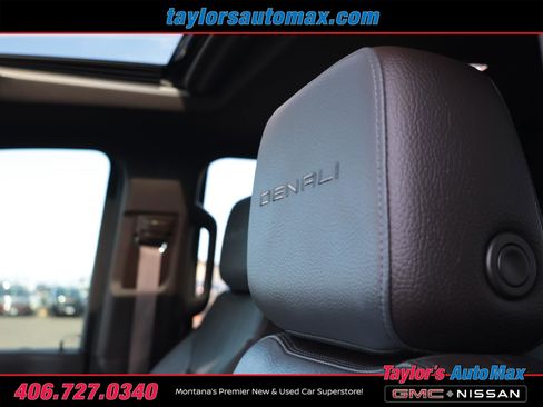 Used 2023 GMC Sierra 3500 Denali w/ Denali Black Diamond Edition image 44