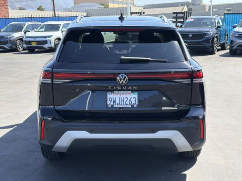 Certified 2026 Volkswagen Tiguan S FWD image 4